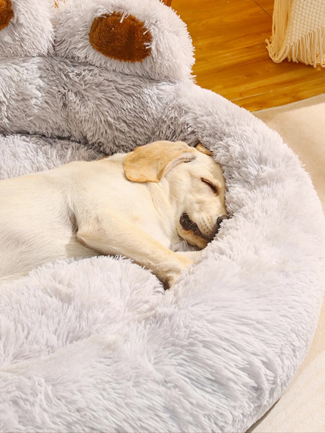 Ultra-Soft Paw Print Dog Bed: Your Pet's Cozy Haven!