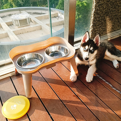 Elevated Dog Bowls: Healthy Eating for Happy Dogs