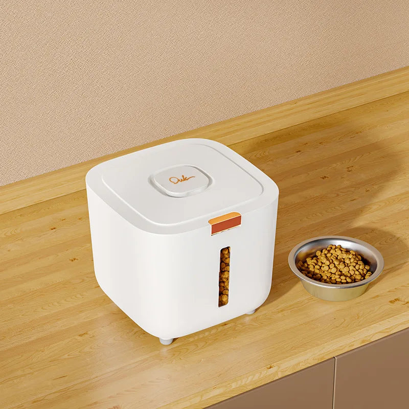 Keep Your Pet's Food Fresh & Tidy!