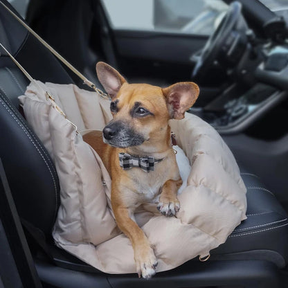 Safe & Stylish Pet Carrier: Travel in Comfort!